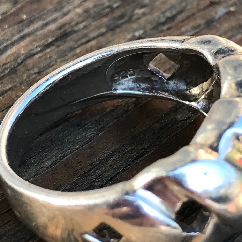 Sterling Kisses Ring Size 7 - Picture 6 of 7